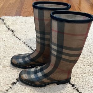 Burberry Rain Boots size 37